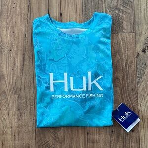 Huk Camo Performance Fishing Shirt